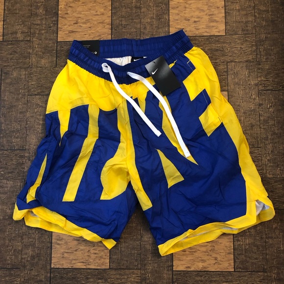 Nike Dunk Shorts Jordan 1 Retro New Balance 2002R Adidas Samba Puma Speedcat AF1
